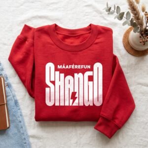 Sudadera roja de Shangó con diseño Máaférefún Shangó – Ashekuba