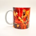 Taza de Shangó coronado con su hacha entre el fuego y los rayos